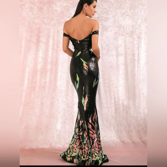 NWT-Love & Lemonade Sequin  Mermaid Gown Black Sweetheart Off Shoulder Size L - Picture 2 of 9